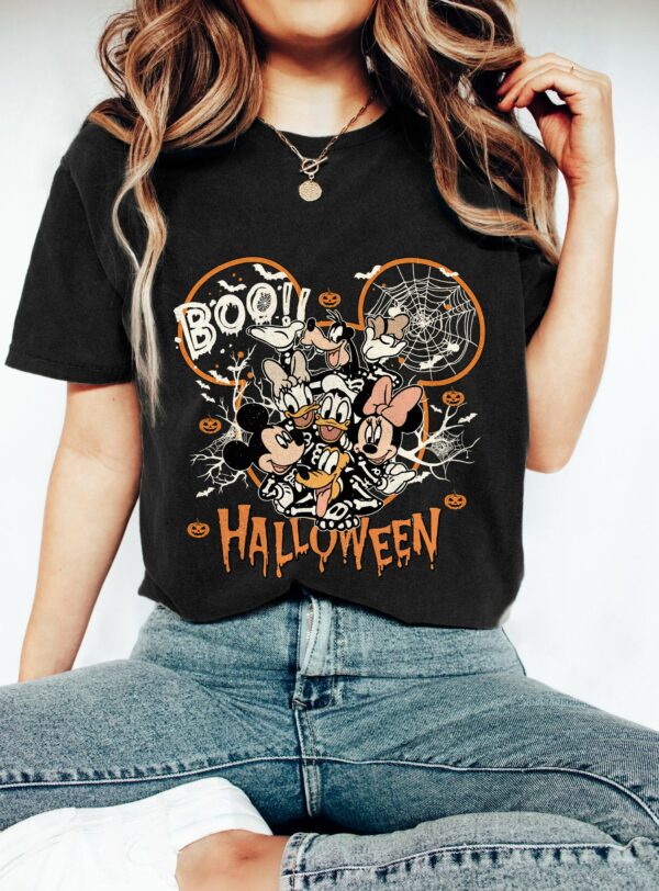 Vintage Disney Mickey And Friends Halloween Shirt