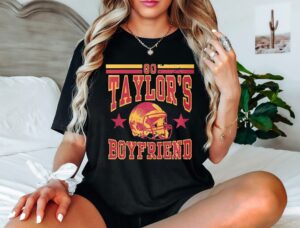 Retro Go Taylors Boyfriend Sweatshirt, Vintage Travis Kelce T-Shirt, Taylor Football Shirt, Taylor Fan Gifts, Eras Tour, Taylor and Travis
