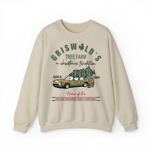 Griswold’s Tree Farm a Christmas Tradition Sweatshirt Hoodie Shirt